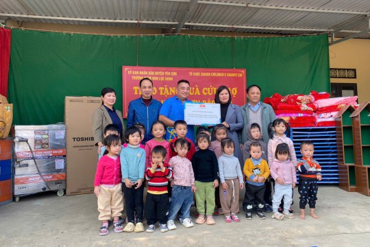 EZLand support refurnishing Luc Hanh Kindergarten after Typhoon Yagi