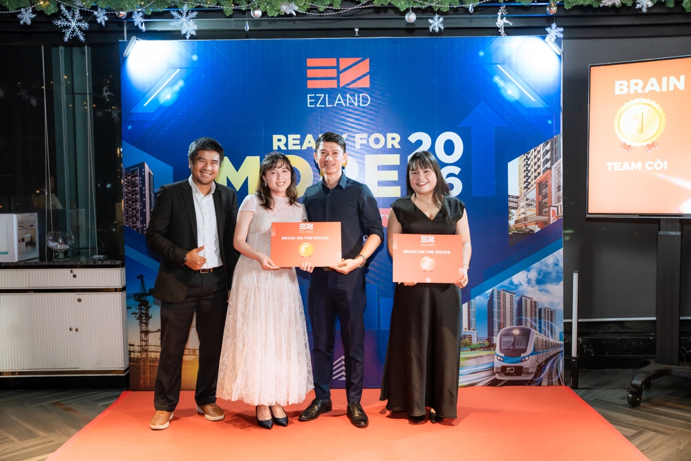 Year-end-party-2025-13