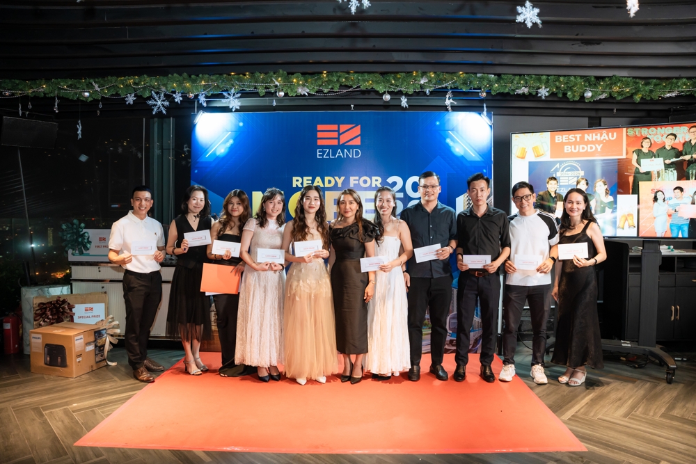 Year-end-party-2025-15